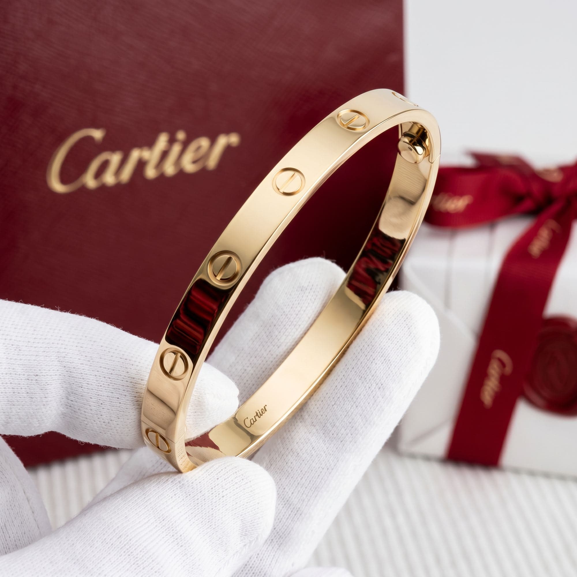 Золотой браслет Cartier Love, классическая модель — фото 2