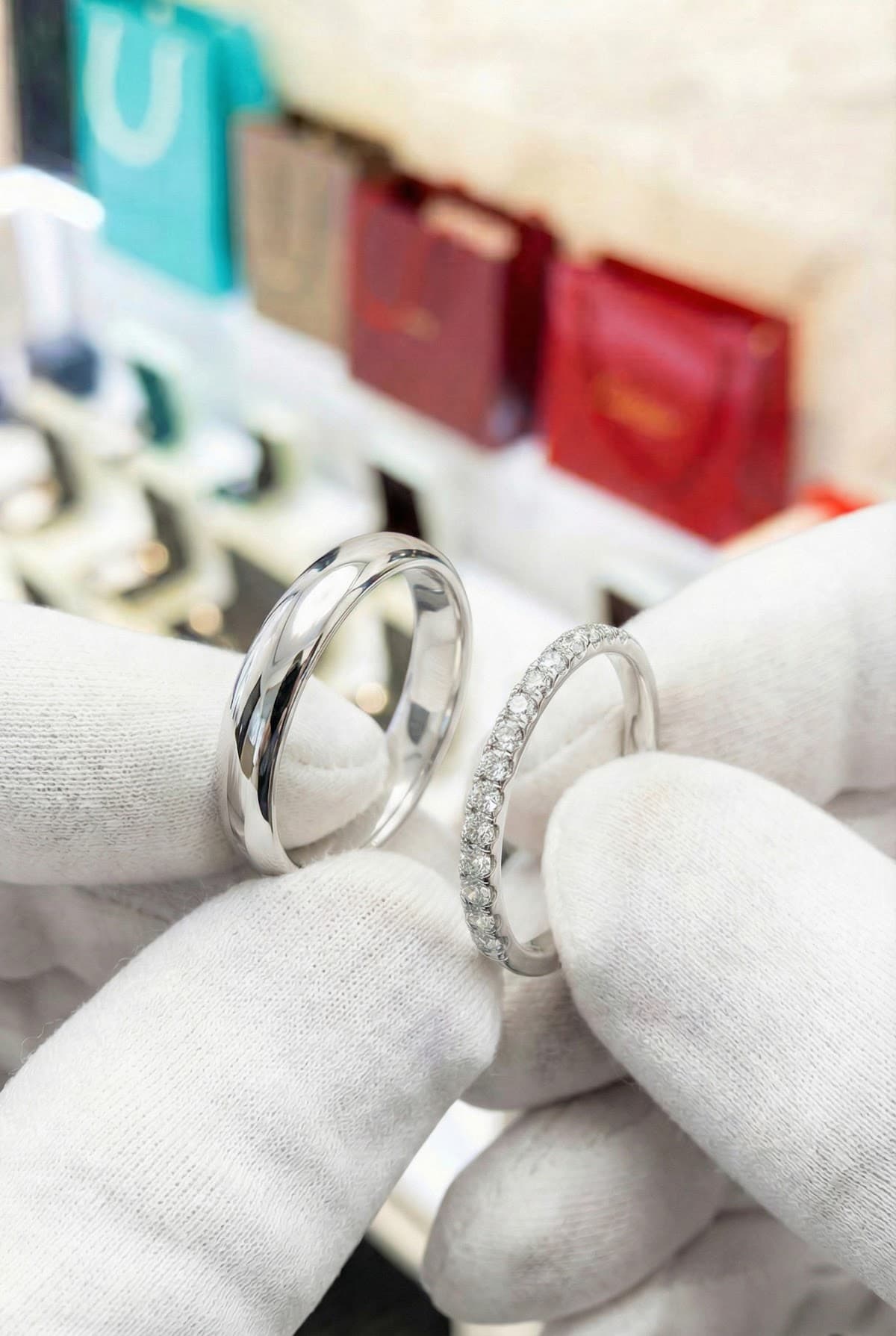 Tiffany & Co. Золотые обручальные кольца с бриллиантами Tiffany & Co.