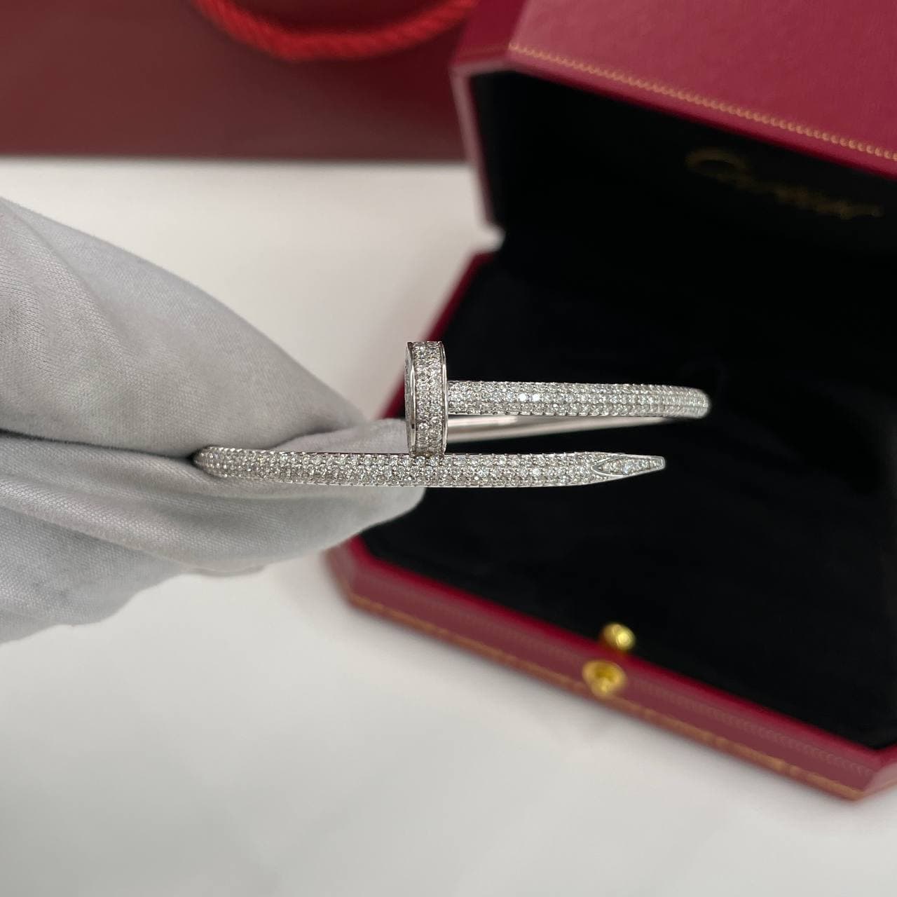 Браслет Cartier Juste Un Clou Pave 2,56 ct (белое золото 586) — фото 3
