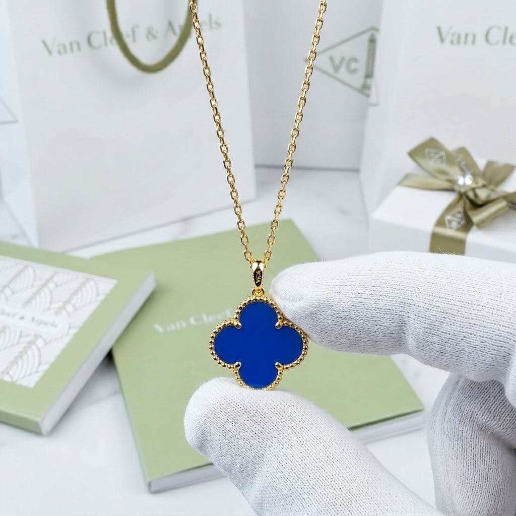 Колье Van Cleef & Arpels Magic Alhambra, 1 мотив — фото 2