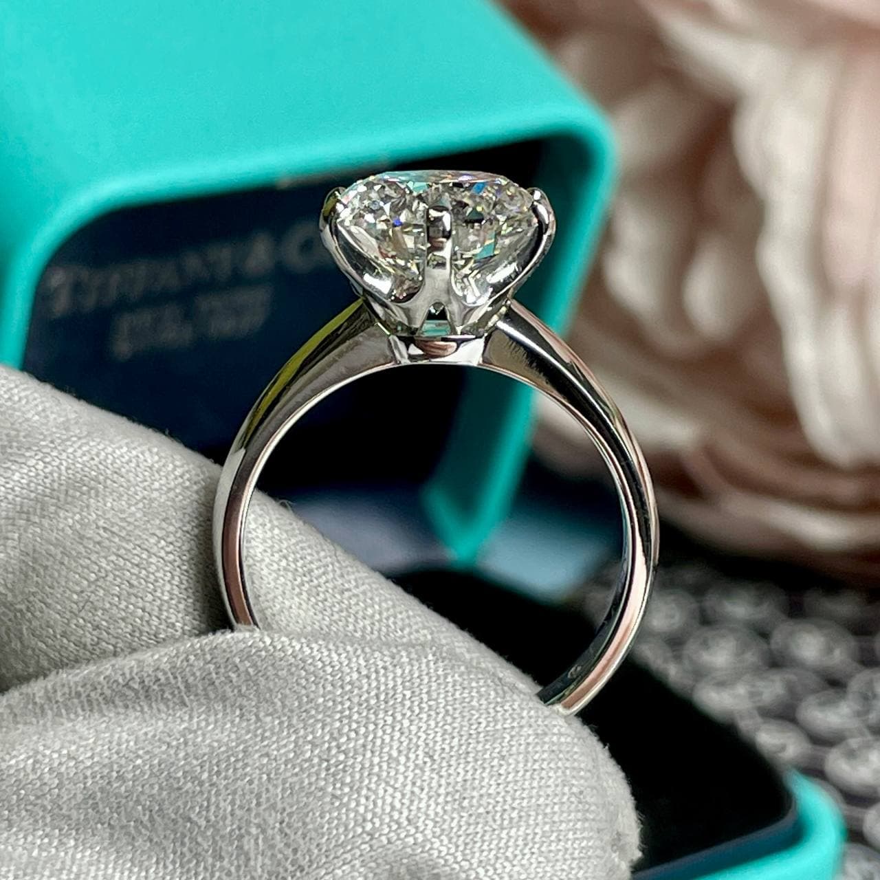 Кольцо Tiffany с бриллиантом 4,06ct (белое золото 585) — фото 3