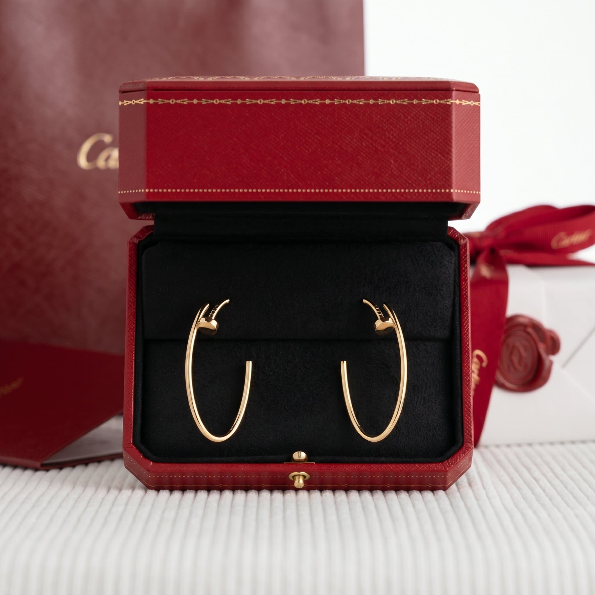Золотые серьги-кольца Cartier Juste un Clou (гвоздь), крупная модель, Жёлтое золото