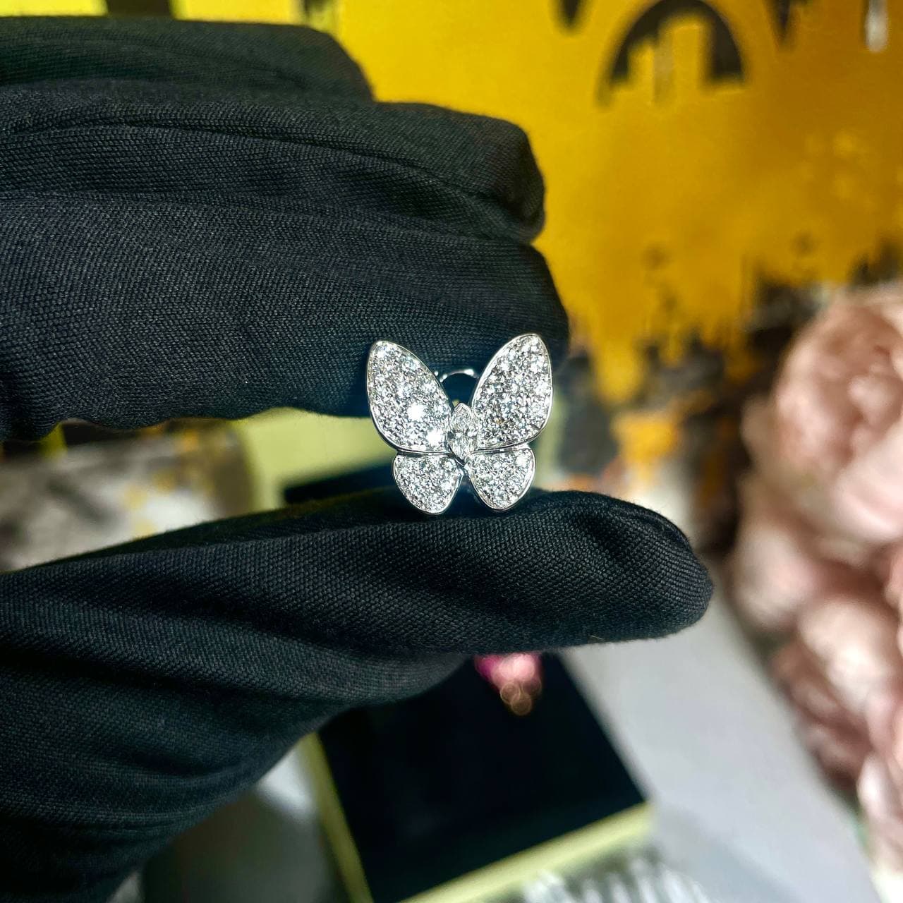 Серьги Van Cleef Two Butterfly (белое/розовое золото 750)