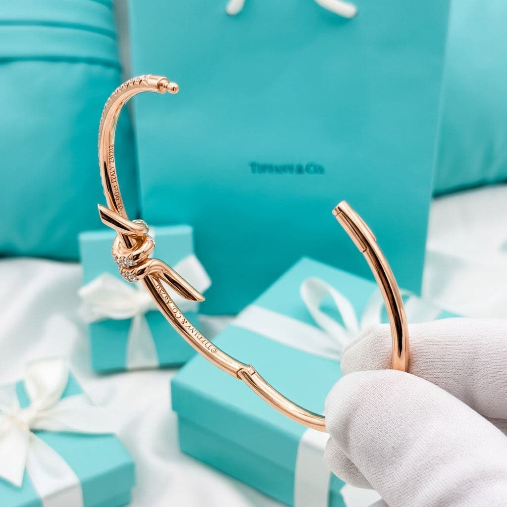 Браслет Tiffany Knot из розового золота с бриллиантами — фото 2