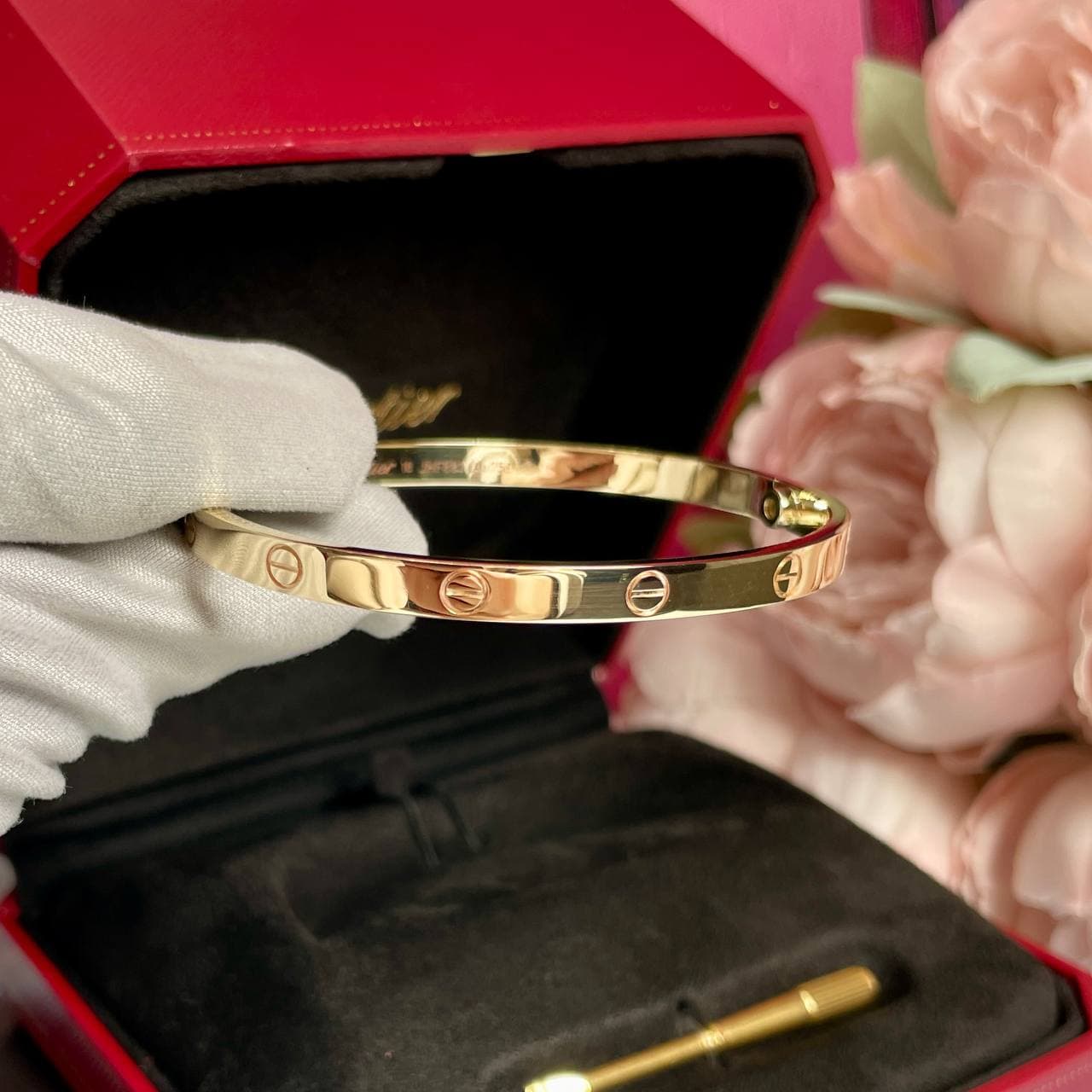 Cartier NEW Браслет Cartier Love средняя модель без бриллиантов (желтое золото 585)
