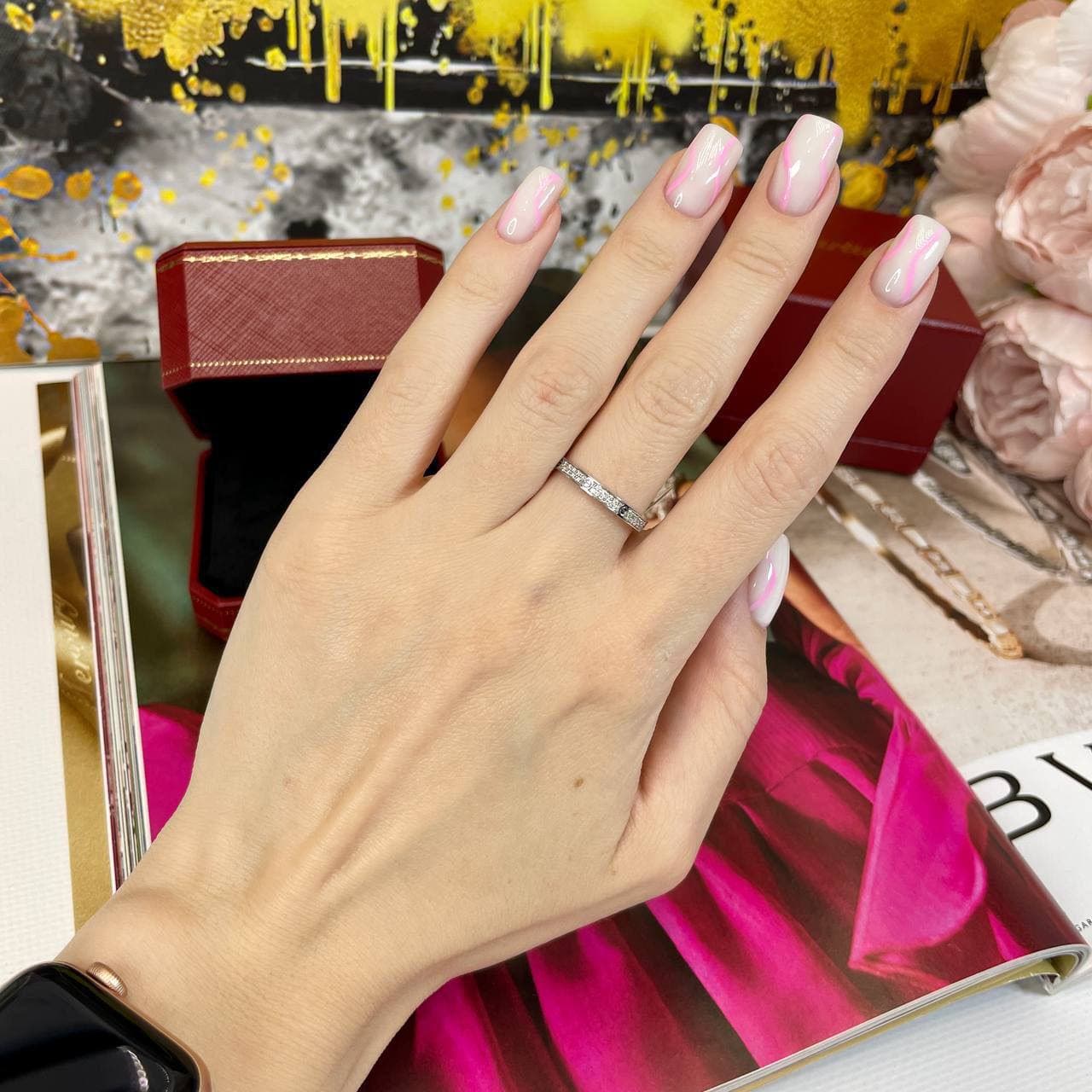 Cartier Кольцо Cartier Love Pave тонкая модель (белое золото 585)