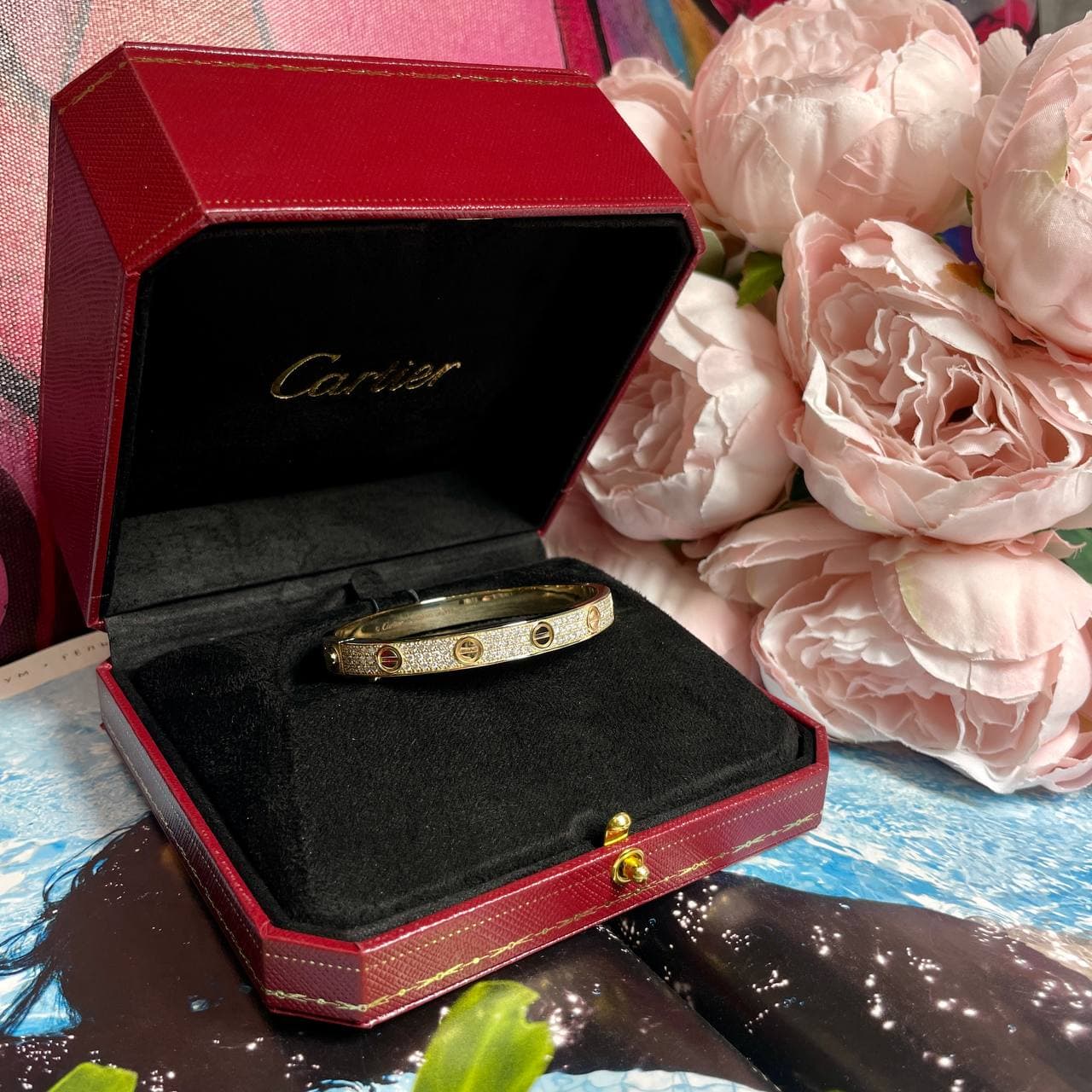 Браслет Cartier Love широкая модель Pave 2,37 ct (желтое золото 585)