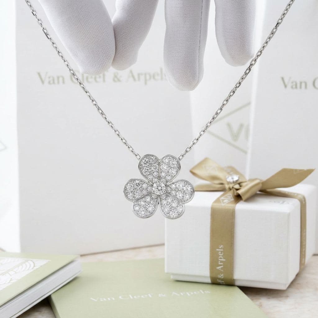 Кулон Van Cleef & Arpels Frivole, малая модель, розовое золото, бриллианты — фото 4
