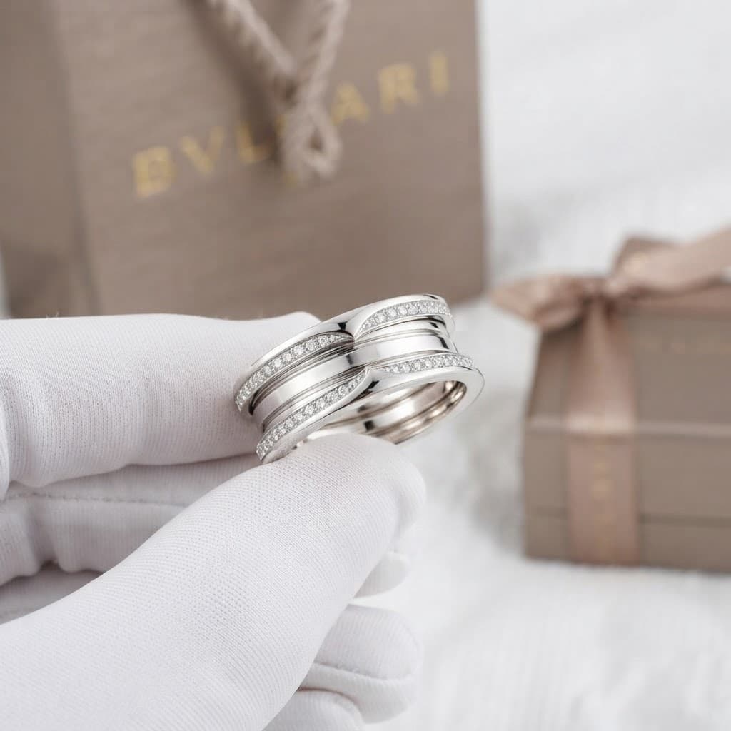 Кольцо B.zero1 Bvlgari из белого золота с бриллиантами — фото 3