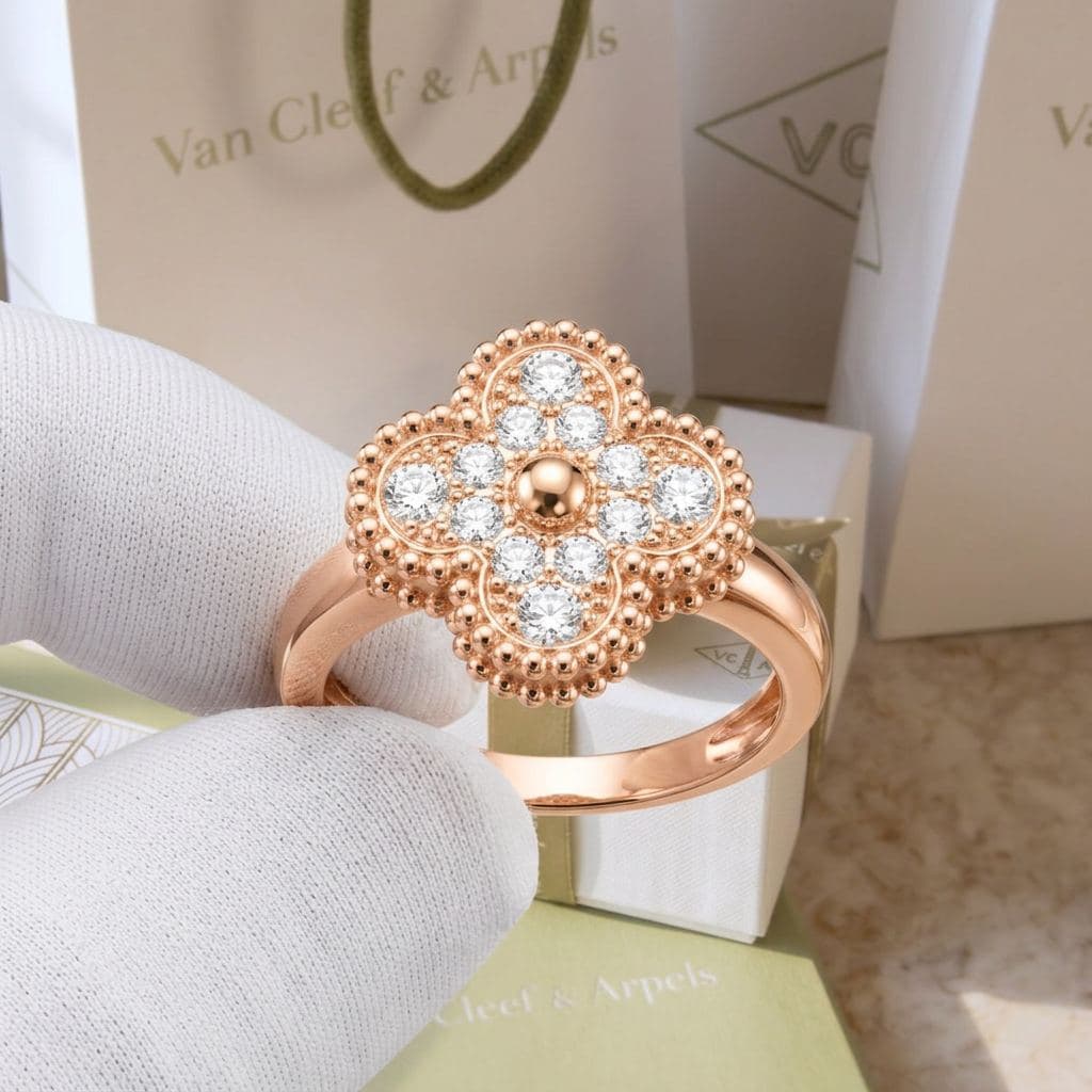 Кольцо Van Cleef & Arpels Vintage Alhambra с бриллиантами — фото 4