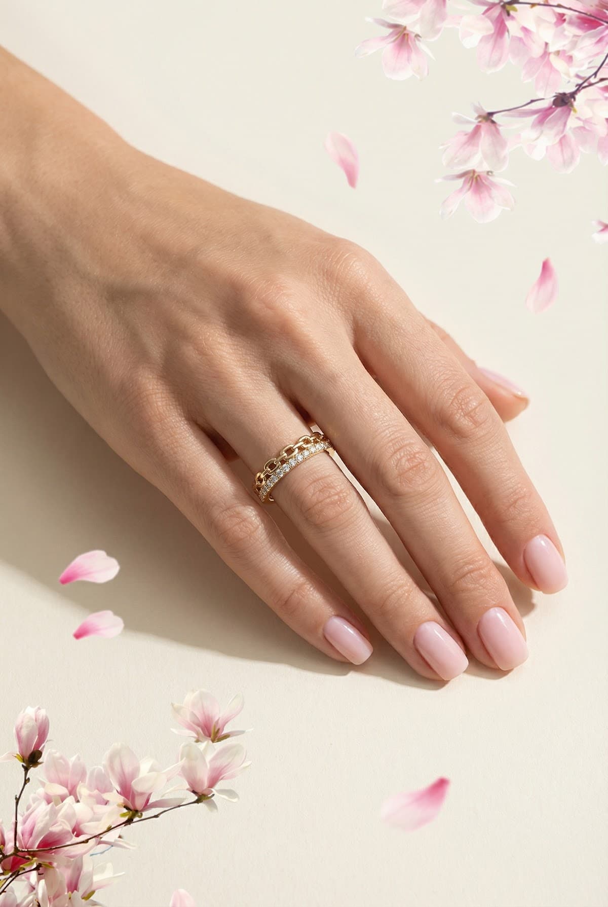 DIAMDOR Золотое кольцо с бриллиантами 0,22ct