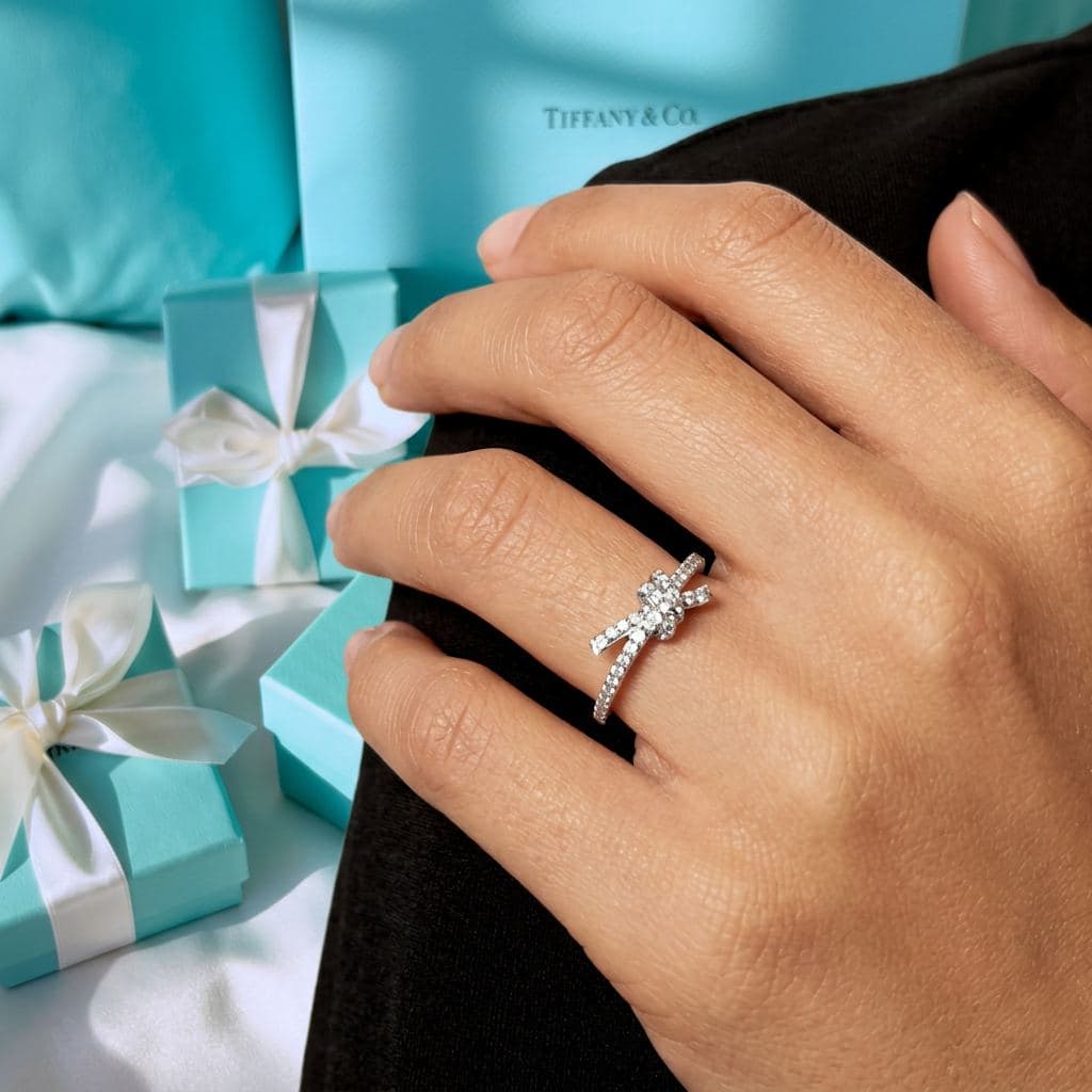 Кольцо Tiffany Knot в розовом золоте с бриллиантами — фото 6