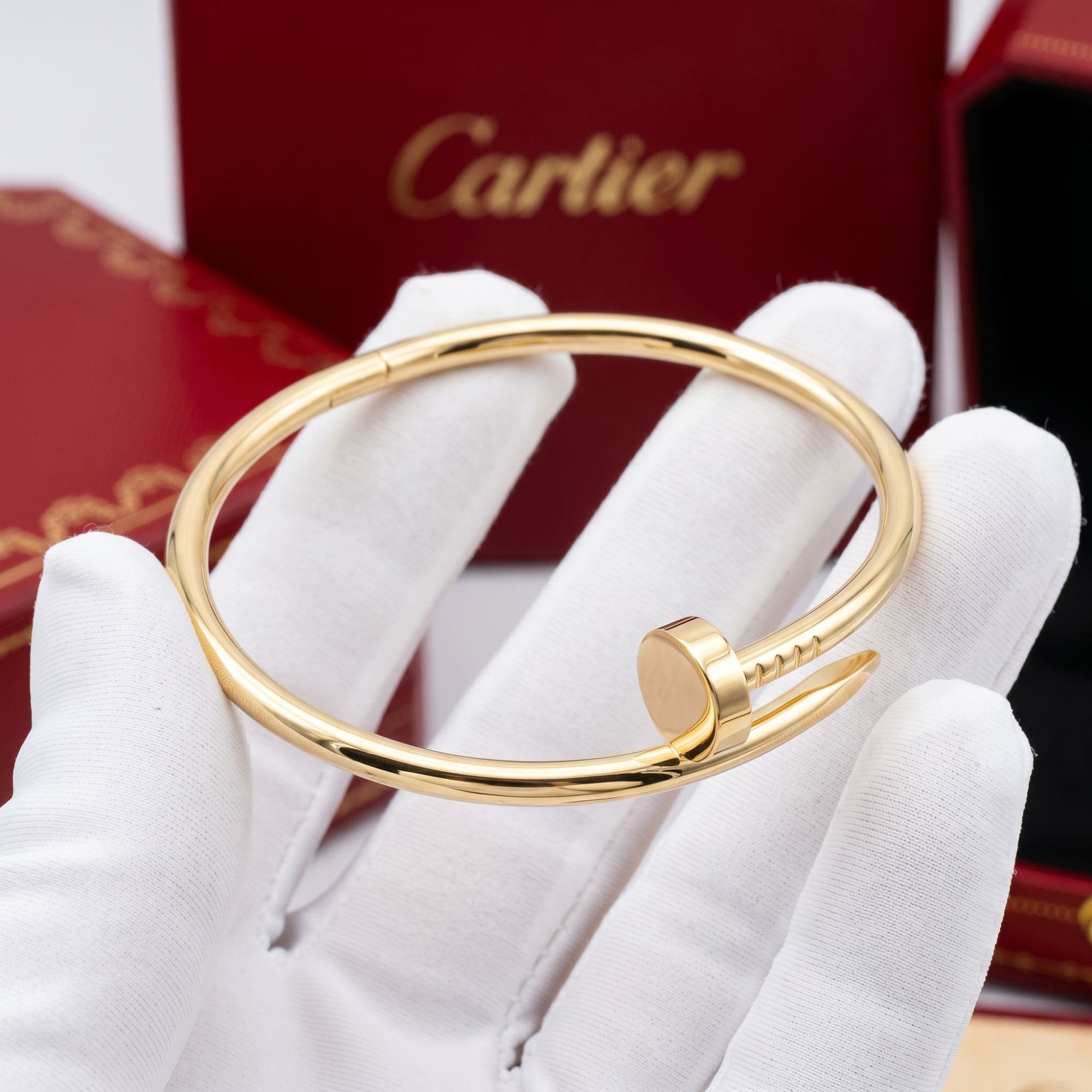 Золотой браслет Cartier Juste un Clou (гвоздь), классическая модель