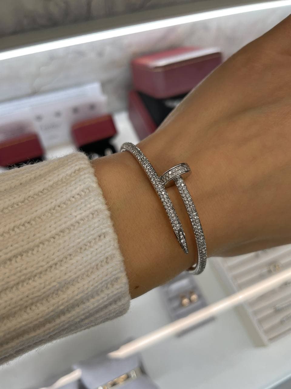 Браслет Cartier Juste Un Clou Pave 2,56 ct (белое золото 586)
