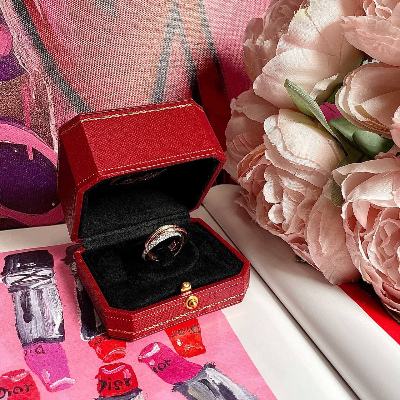 Кольцо Cartier Small Trinity 2,5мм с бриллиантами 0,51ct (белое/желтое/розовое золото 585), Белое и жёлтое золото