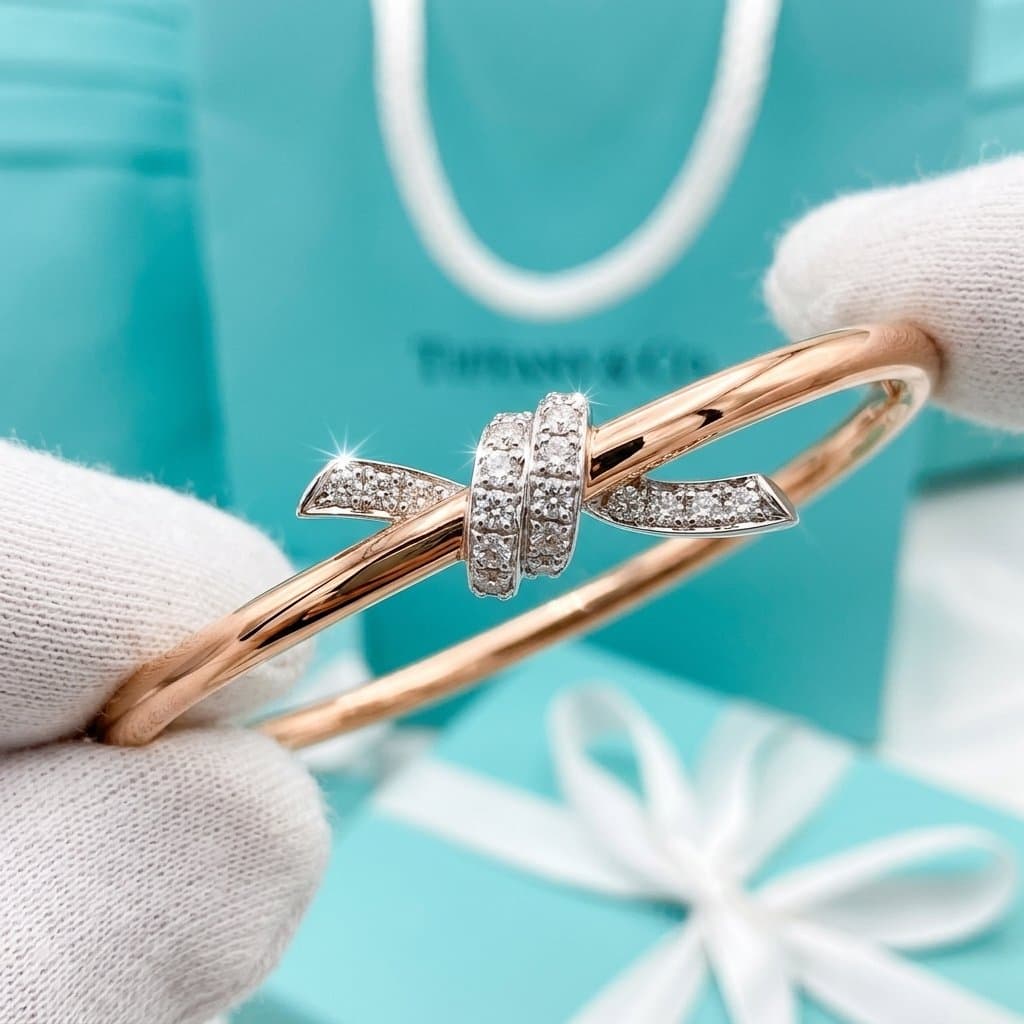 Браслет Tiffany Knot из розового золота и платины с бриллиантами, Белое и жёлтое золото
